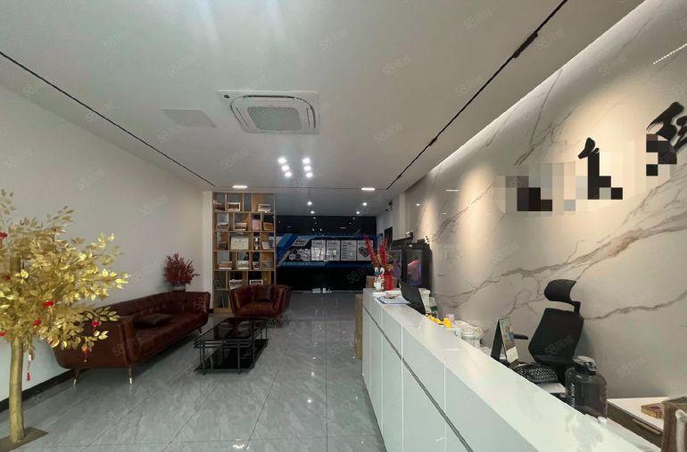 龙岗南联地铁口附近精装厂房出租整层1500平方，大小分租