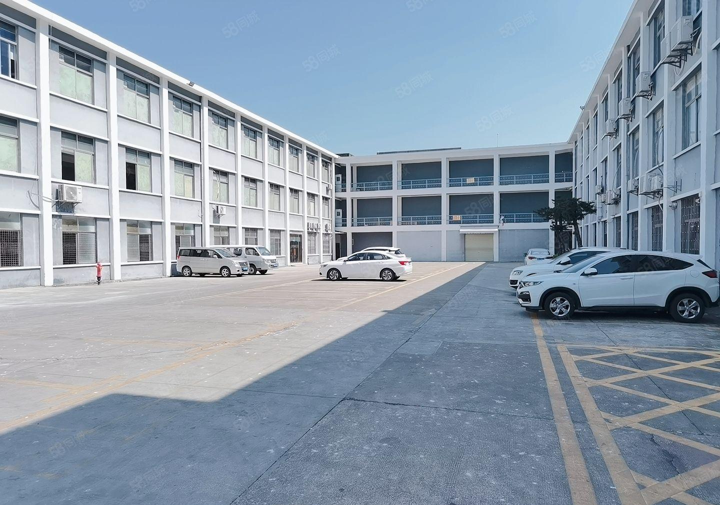 宝龙原房东大型工业园区一楼二楼各2000平方厂房实际面积出租