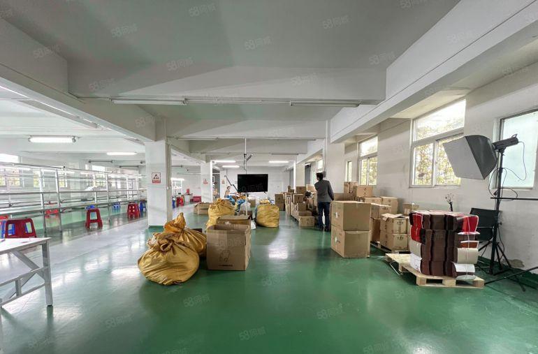 独栋厂房出租龙岗龙东1800精装修无尘车间红本仓库一楼上分租