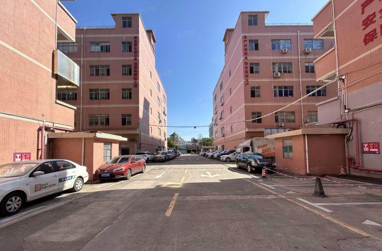 龙岗中心城原房东科技园楼上500平带装修办公室厂房出租