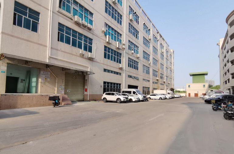 平湖华南城地铁口100到1000平红本厂房办公仓库出租