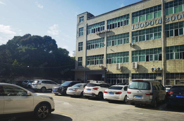 S龙岗独院5200平方，可以分租