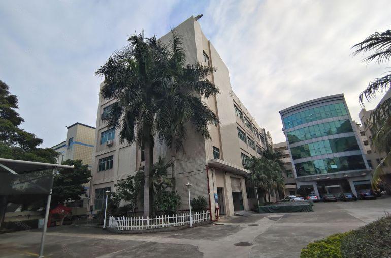 20元起租平湖辅城坳工业区5000平独院厂房仓库出租可办环评