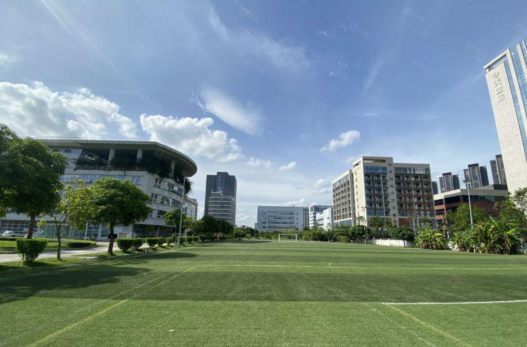 层高6米原房东自主招租宝龙科技园新出2000平一楼厂房出租