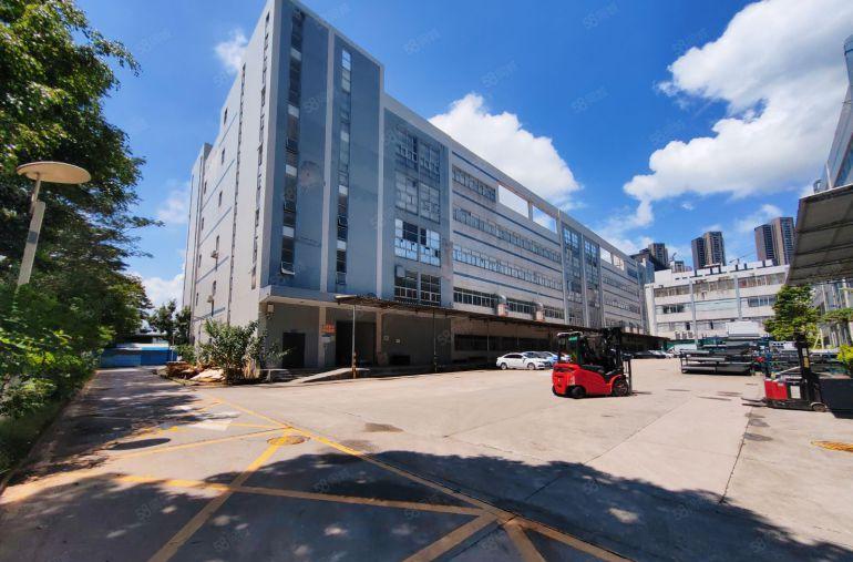 龙岗宝龙物流园楼上2000平出租，带卸货平台园区空地大