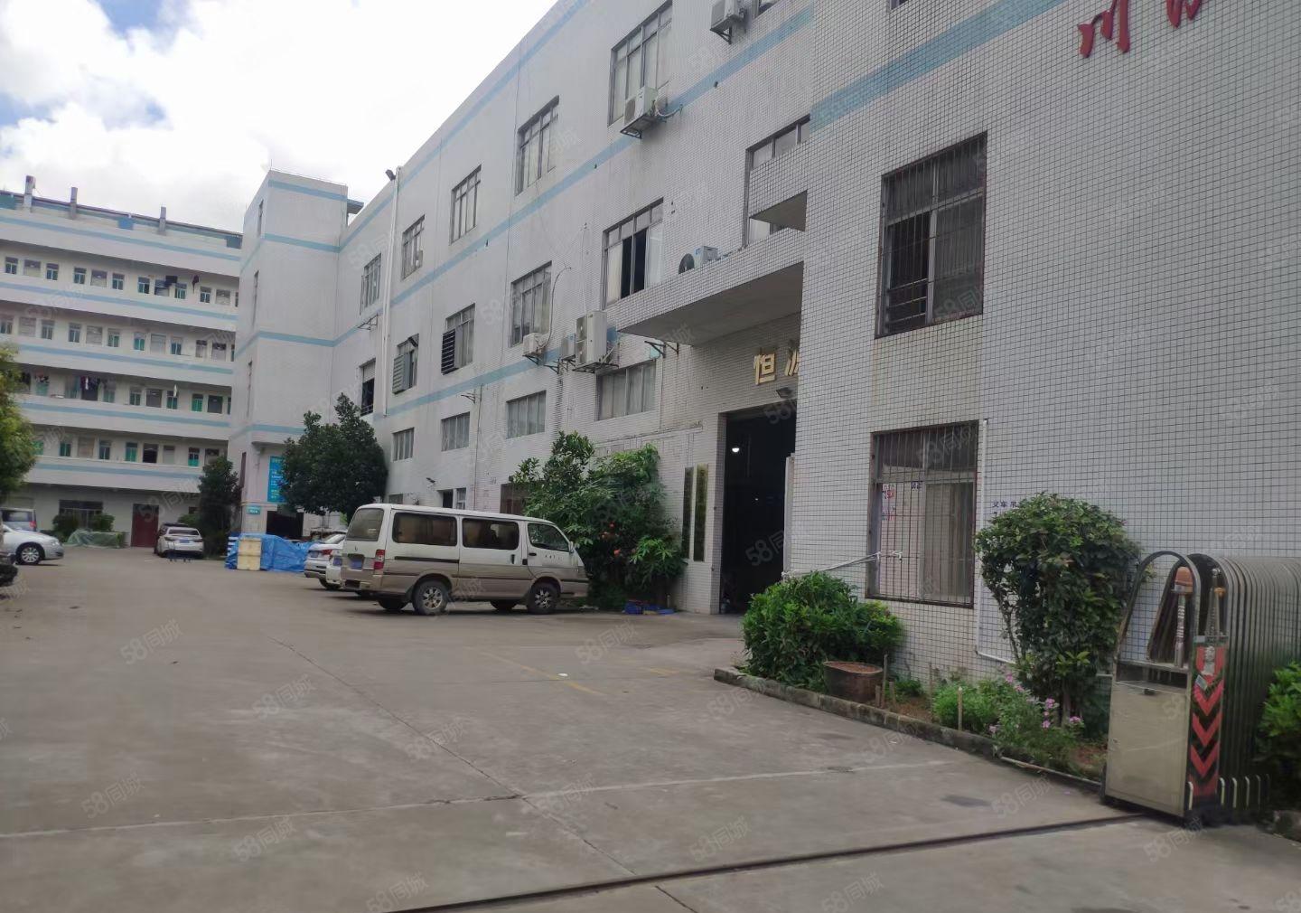 平湖新出二楼1350平方厂房仓库出租可办环评形象好合同期长