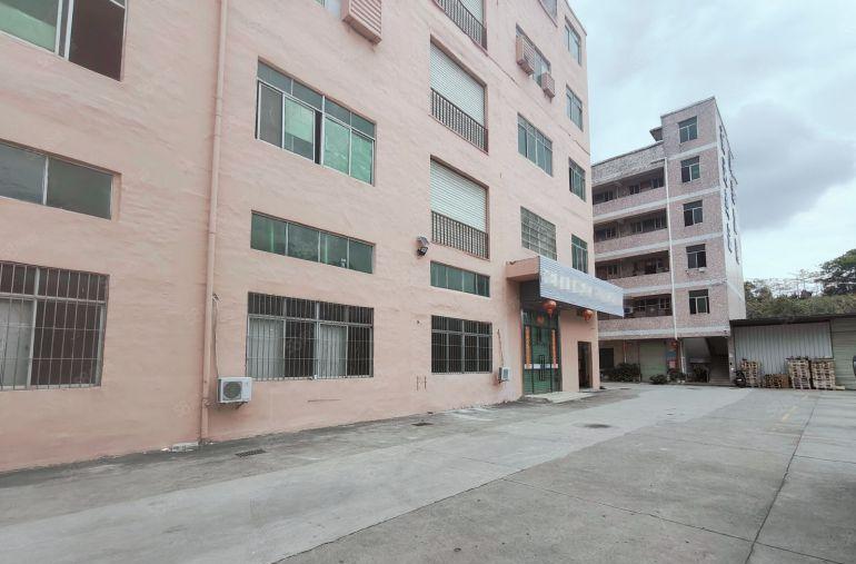 龙岗中心城附近8000平独院厂房出租可分租