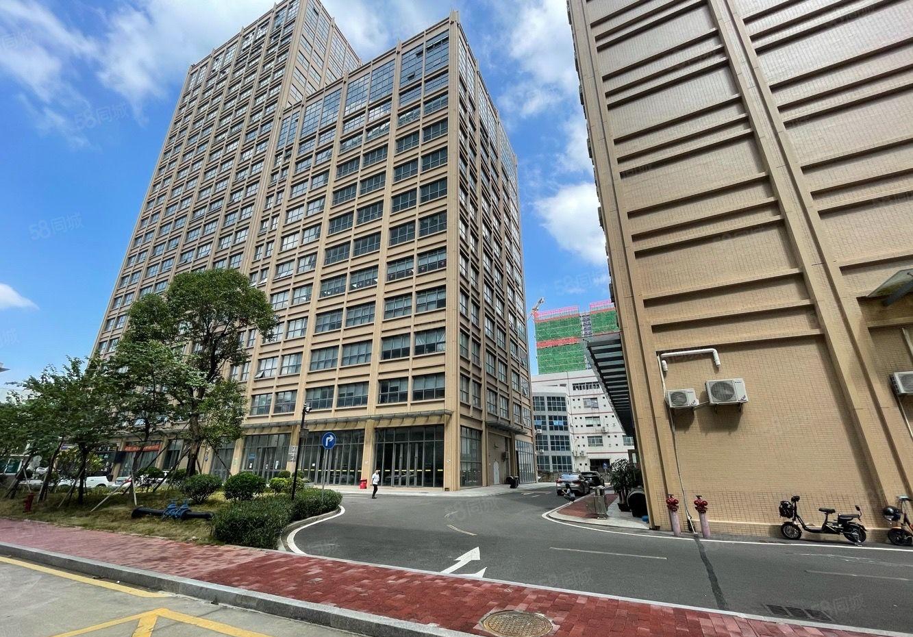 龙岗坂田地铁原房东带精装修红本厂房出租园区配套齐全可拎包入住