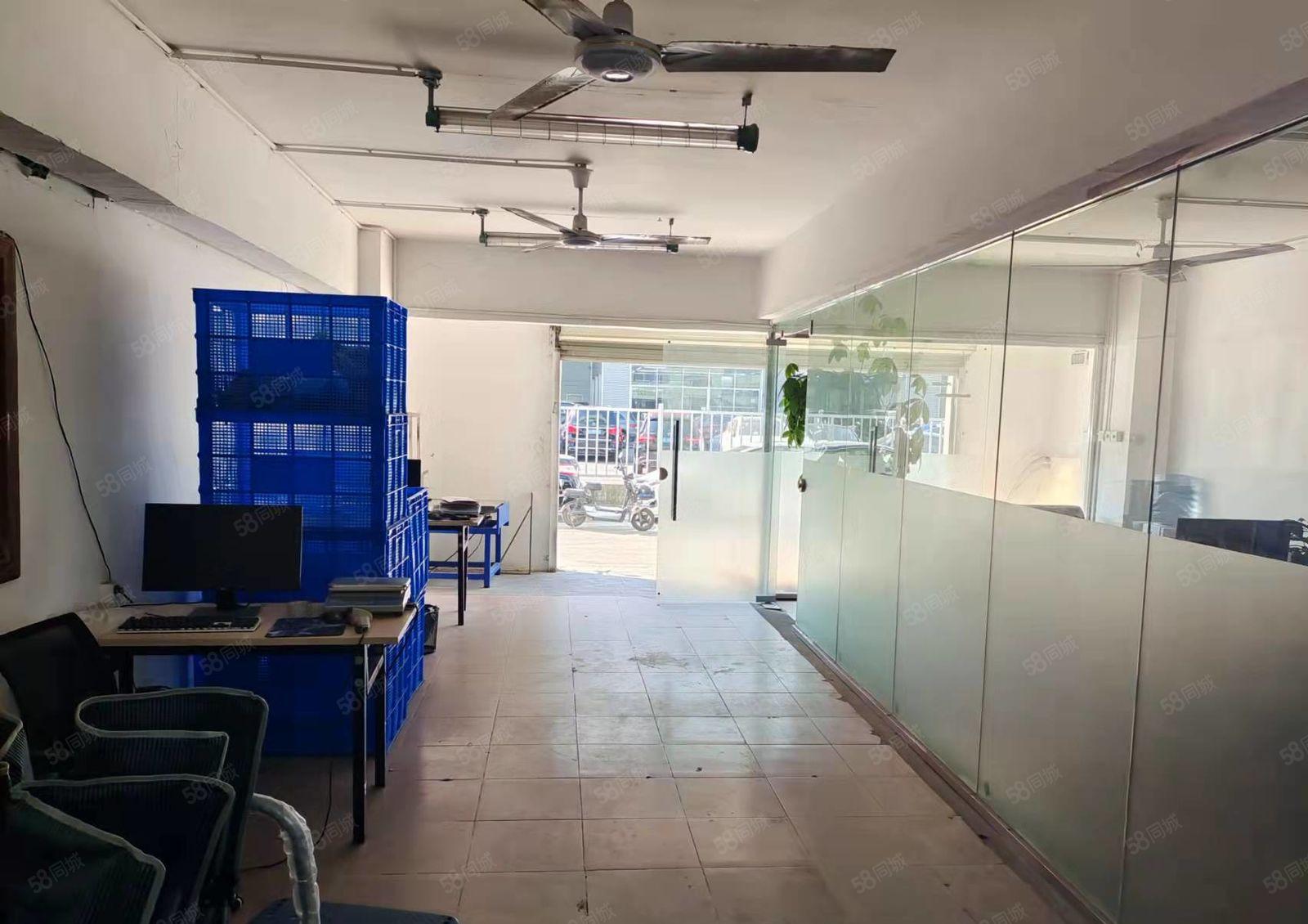 坂田五和地铁站一楼120平厂房出租