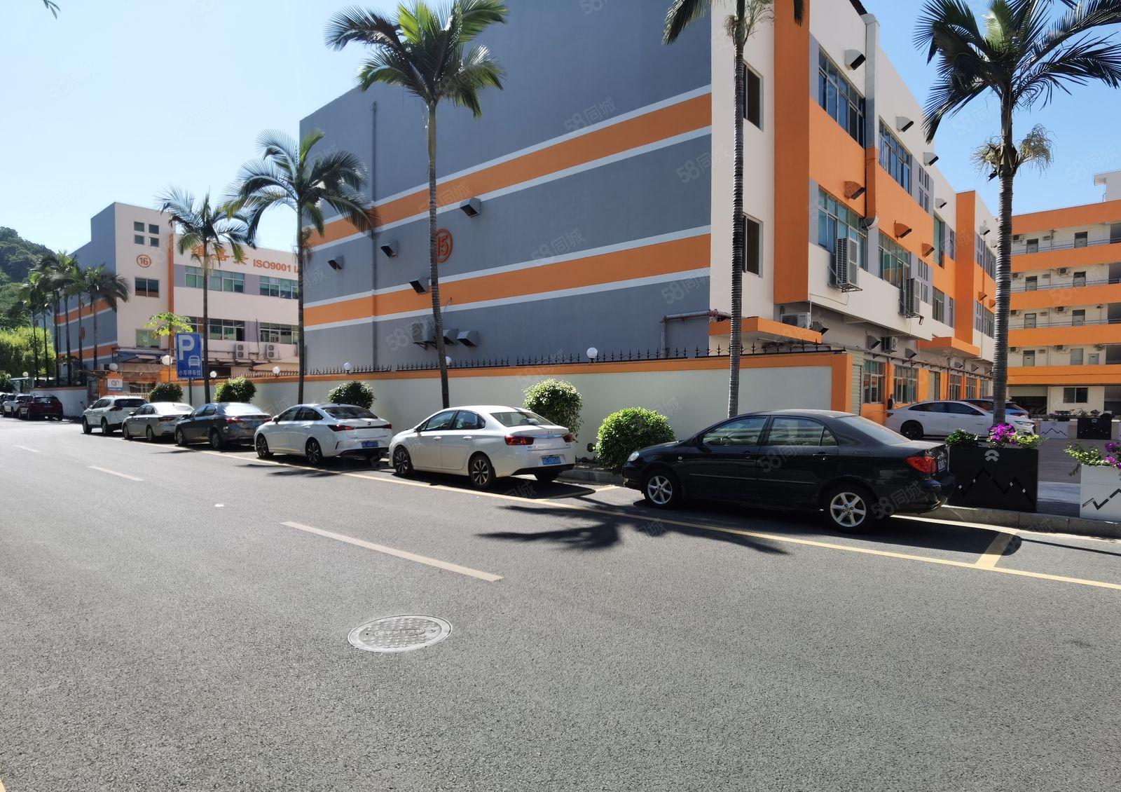 龙岗大运新出原房东1楼2楼3楼3000平独院厂房出租仓库出租