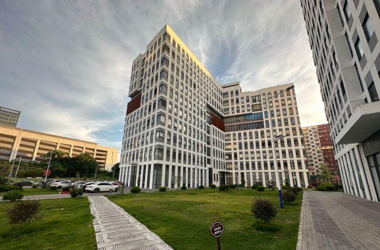 特价出租坂田主干道旁原房东精装修红本厂房500平至1500平