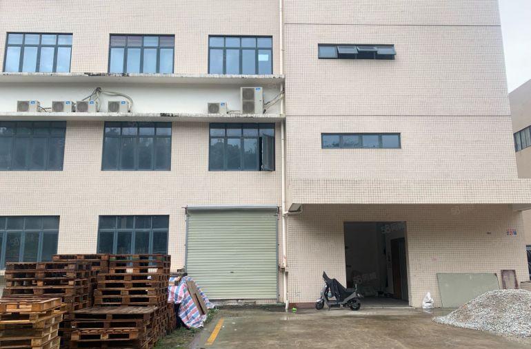 龙岗坂田红本工业园原房东厂房仓库1200平方低价出租场地大