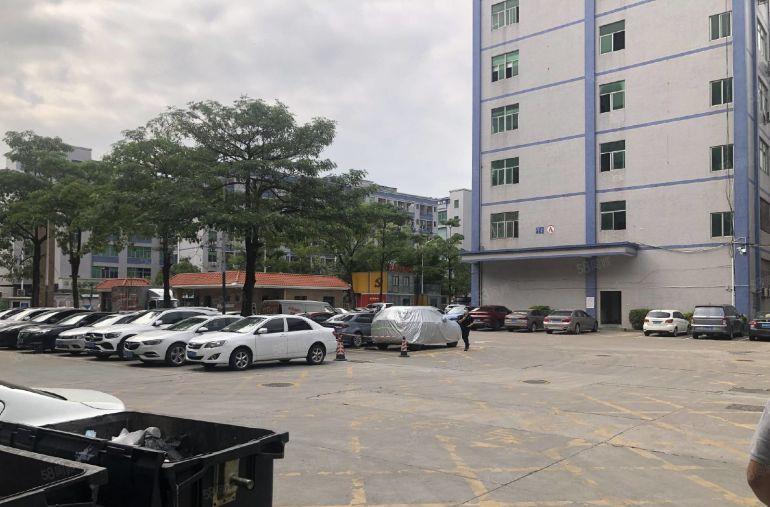 出租坂田华为附近3楼厂房675平，原房东，合同期长