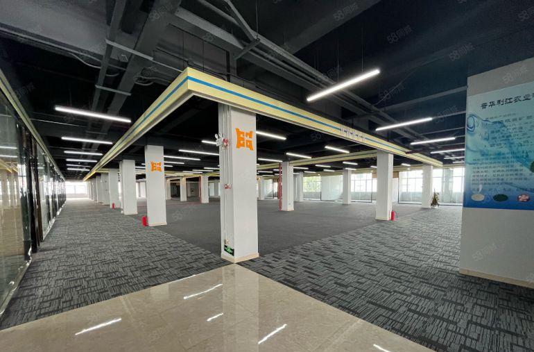 原房东，布吉整层1500平精装修厂房出租，不限行业