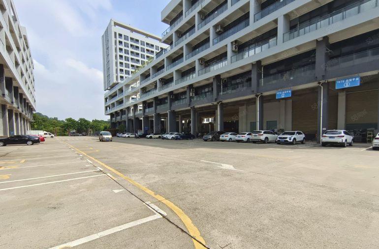 配送仓库龙岗中心城1楼500平方厂房仓库出租空地大好进车