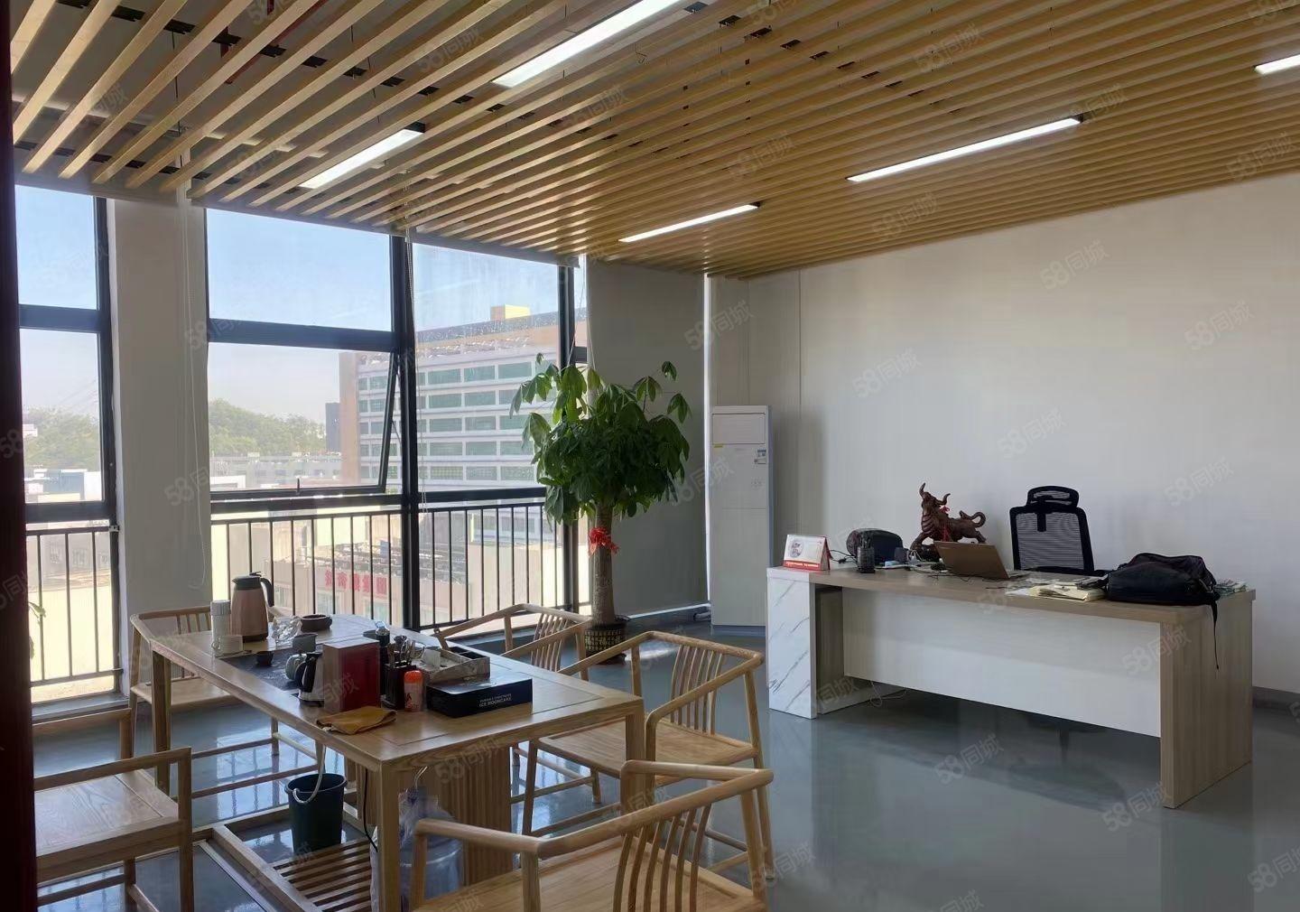 龙岗区爱联花园式原房东独8000平出租，有装修，有环评可分租