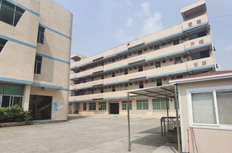 平湖华南城独院厂房出租5000平 可生产 办公仓库