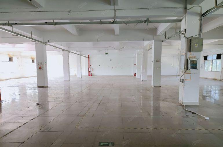 可分租原房东平湖工业园1600平厂房仓库出租可进大车可办环评