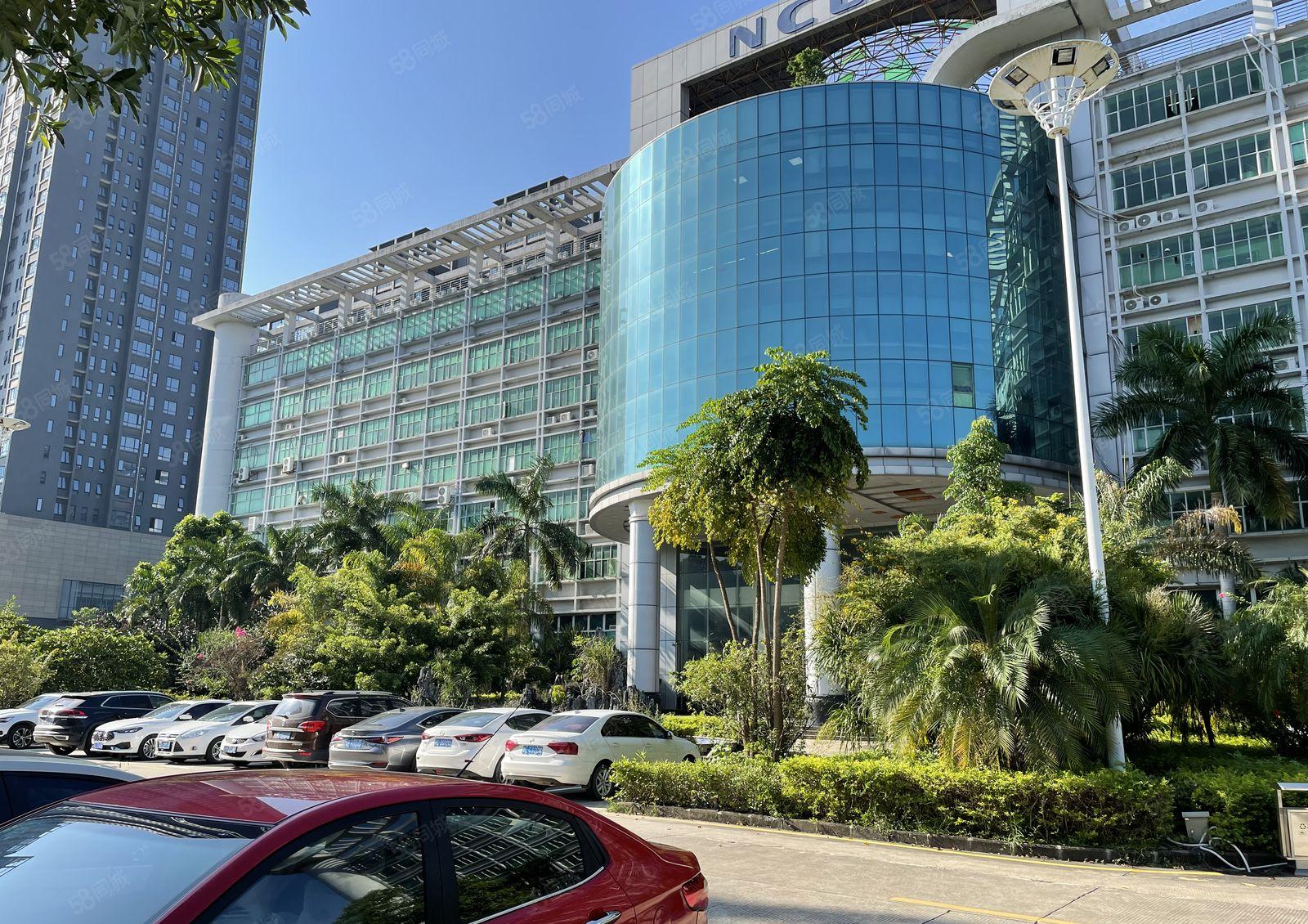 20元起龙岗宝龙工业园楼上1000平厂房仓库出租空地超大可分