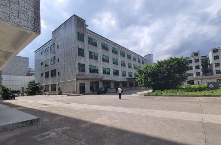深圳龙岗宝龙地铁口独门独院厂房出租仓库独栋整租分租超大空地