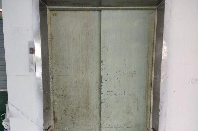 坂田工业区2000平方厂房仓库出租 超高使用率500平起租