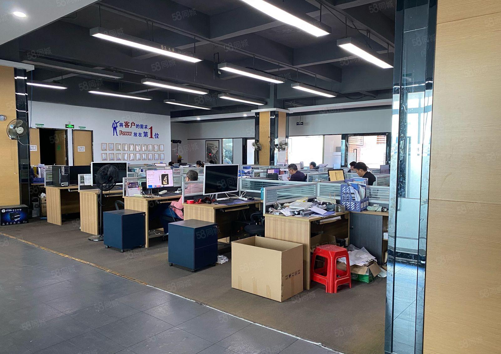 横岗地铁口龙岗大道边上空出原房东一楼1000平方