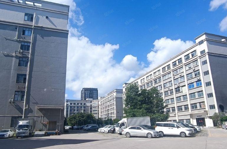 出租坂田南坑工业区电商仓库1000平有红本可分租可进大车