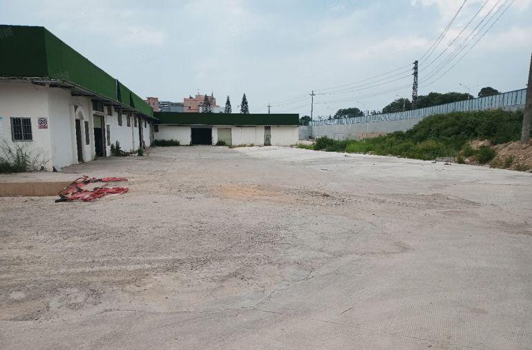 龙岗坪地超大空地单层厂房6600平可大小分租非常适合做物流