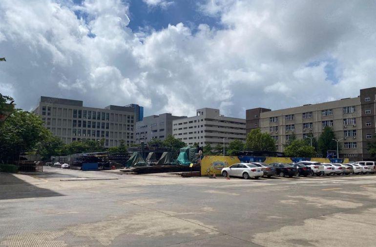 平湖华南城附近1万平厂房出租500平起分租精装修一楼仓库物流