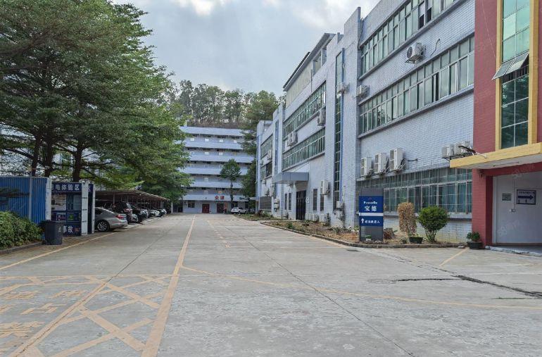 平湖地铁口新出2700平一二楼厂房仓库出租分租形象好交通方便