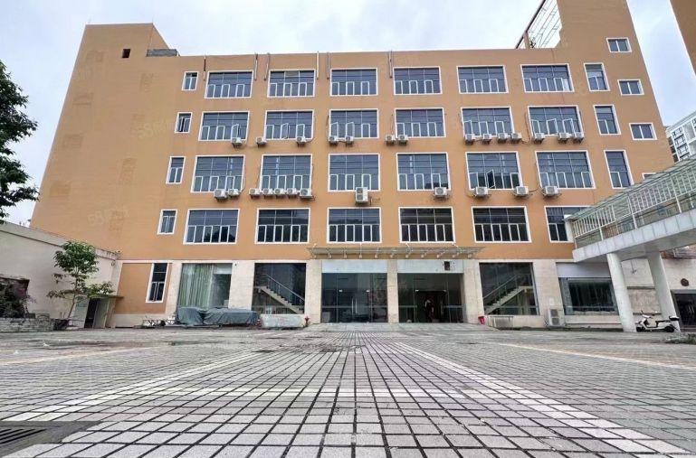 4百平起租平湖工业园华南城附近新出2千平厂房仓库出租带装修