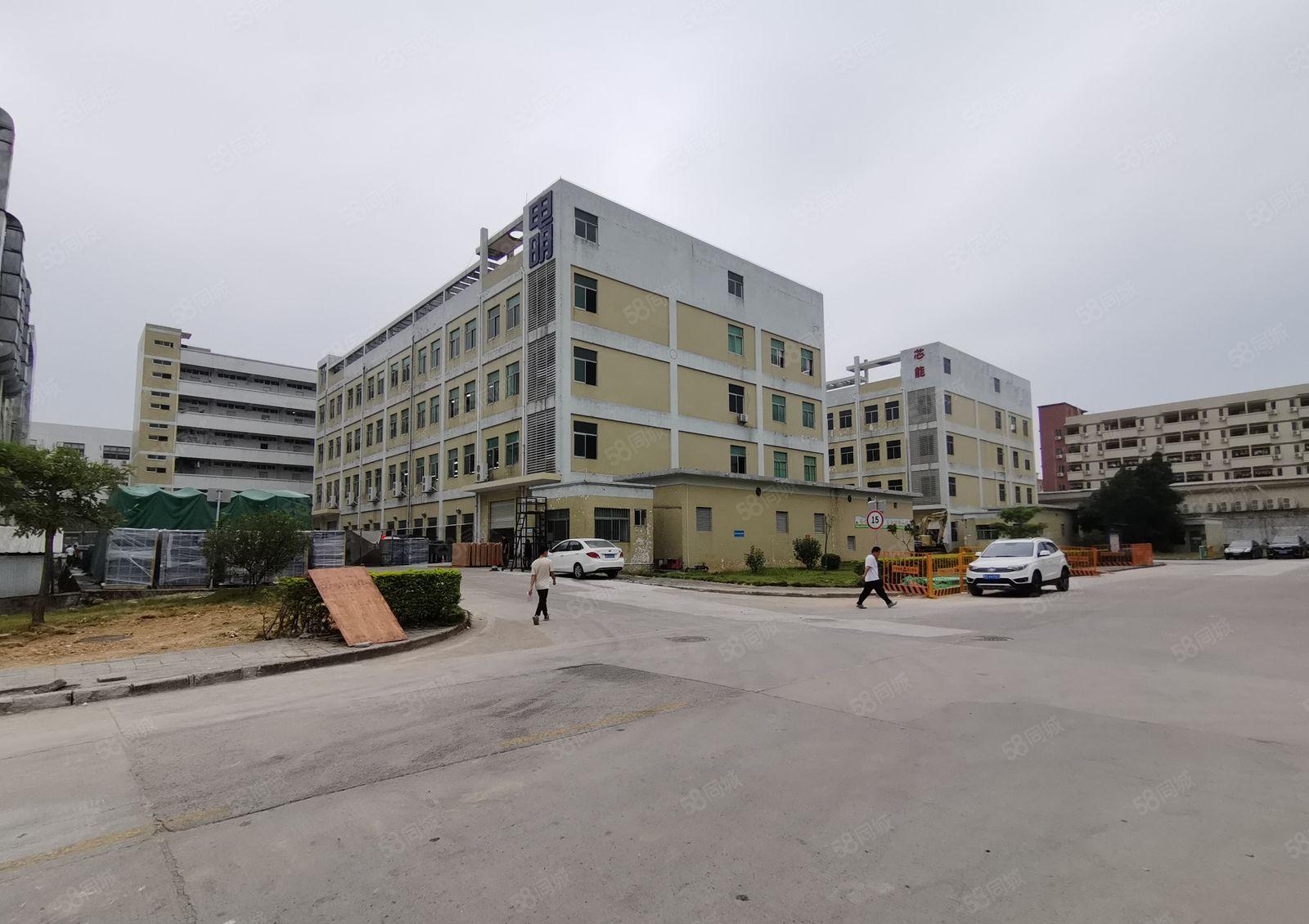 龙岗坪地汽车站1000平方精装修厂房出租大小可分租