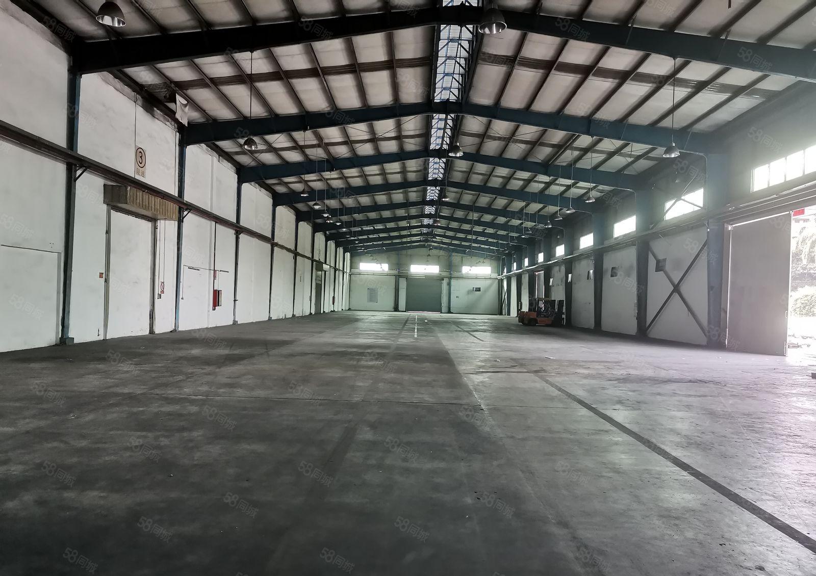 龙岗宝龙高新工业园原房东钢结构厂房仓库4000平方带卸货平台