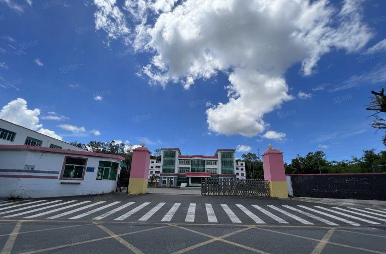 低至14元龙岗原房东直租新空出9000平精装办公仓库厂房出租