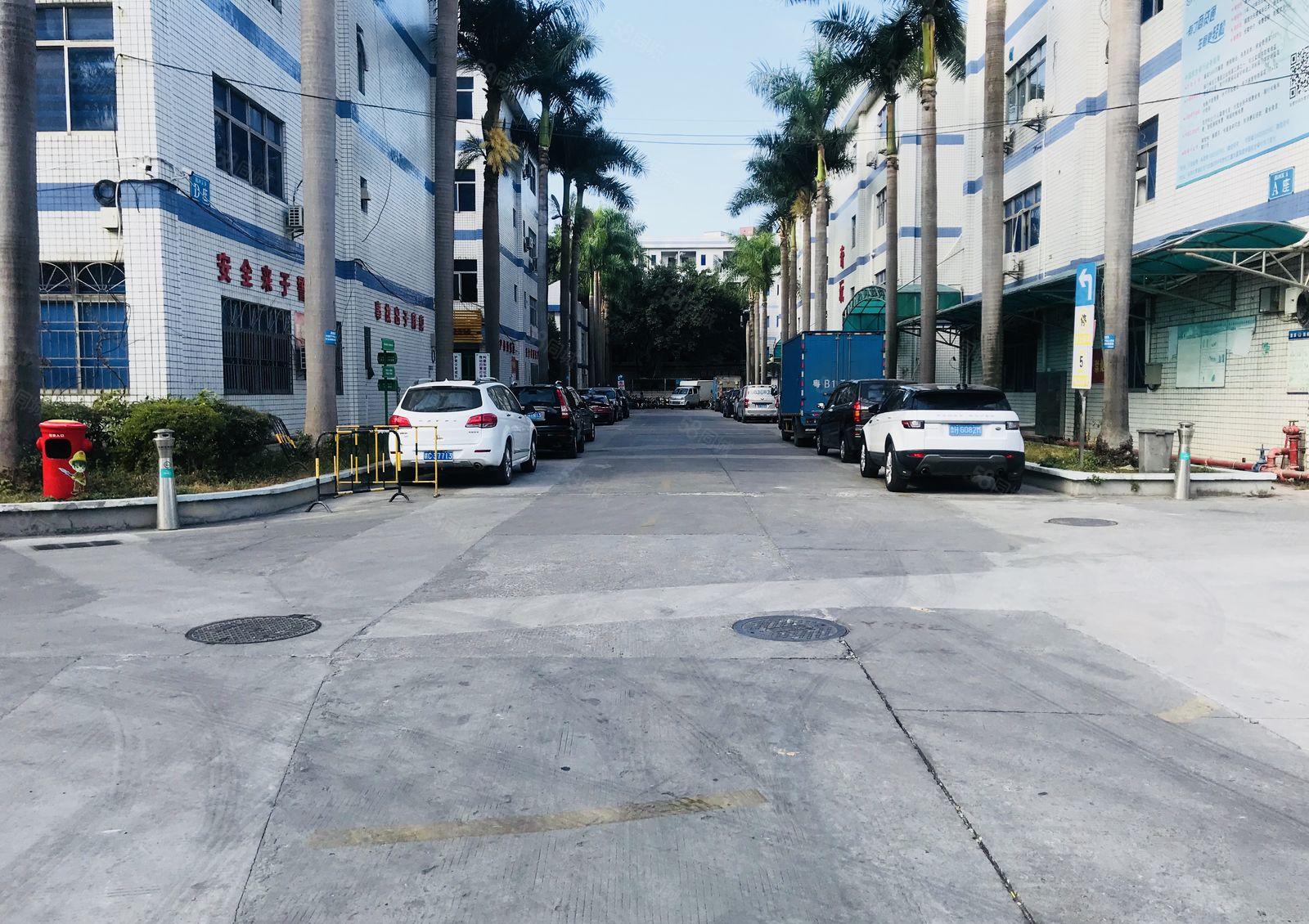 龙岗南联第六工业区楼上2000平带装修带办公室红本厂房出租