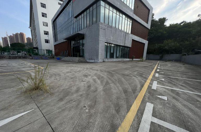 爱联地铁口独门独院电商办公厂房2300平方仓库出租带豪华装修