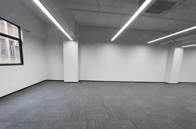 坂田岗头地铁口新出758平方带装修厂房仓库出租