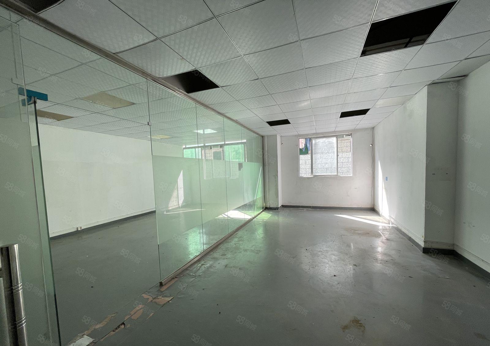 带装修地坪漆！龙岗中心城五联新出680平米厂房出租18元