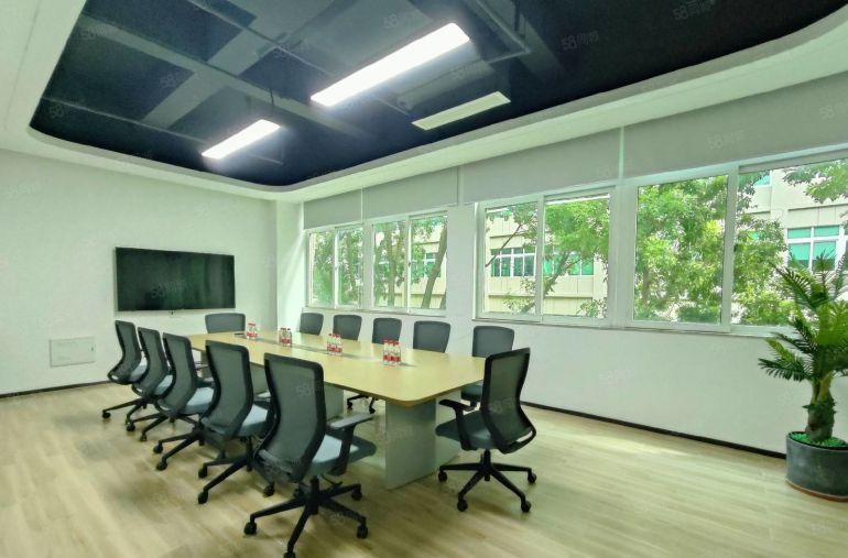 坂田主干道旁特价出租原房东精装修红本厂房500至1500平！