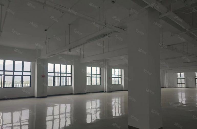 横岗全新产业园，单层1700平，无公摊有本红可办环评