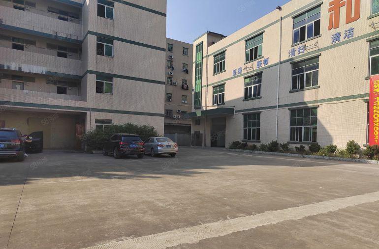 平湖辅城坳标准一楼600平方厂房仓库招租