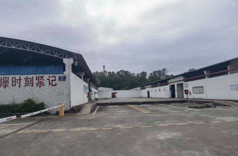 龙岗原房东独院化工类仓库钢结构厂房仓库低价出租400平起分租