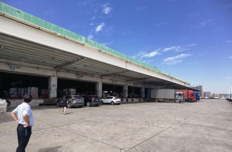 龙岗宝龙工业园滴水10米实际面积12000平厂房仓库出租分租