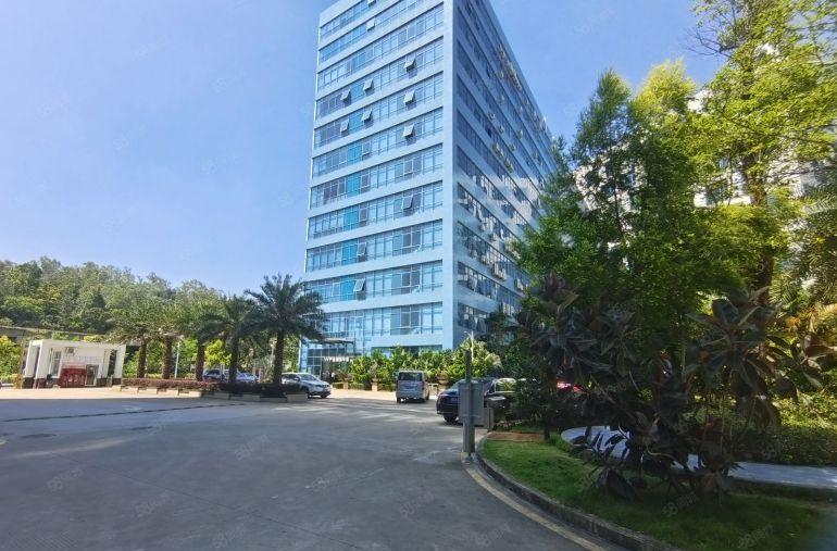 水电齐龙岗宝龙原房东楼上1000平方精装修办公室厂房仓库出租