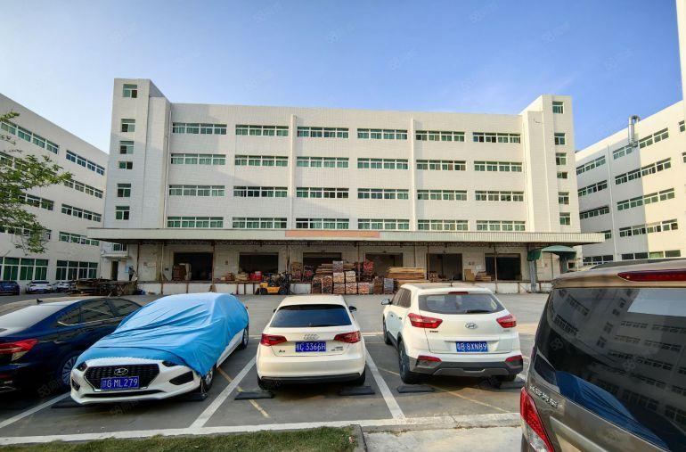 宝龙高新科技园原房东红本8000平方厂房仓库带卸货平台可分租