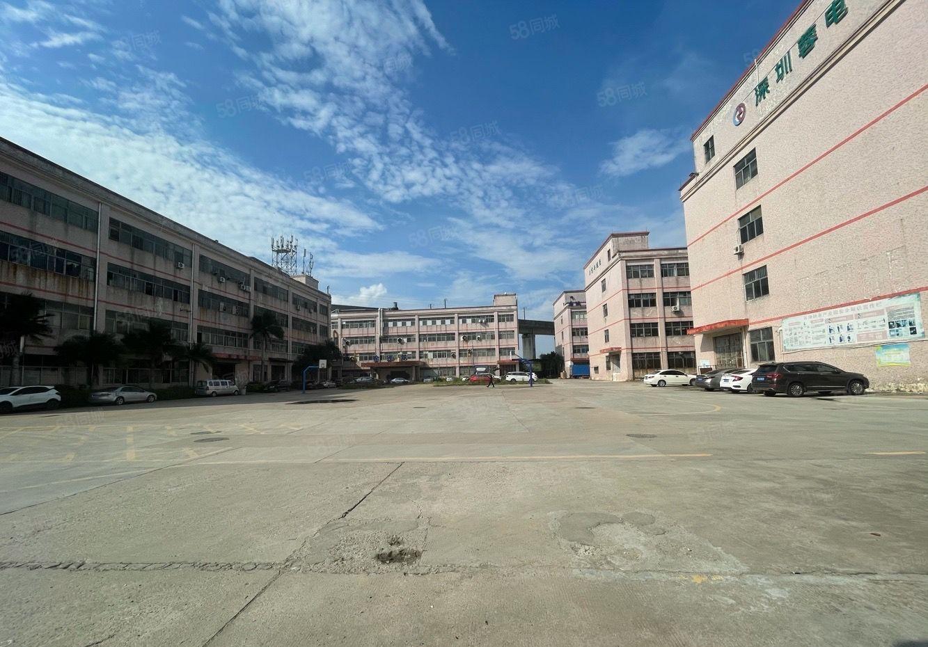 横岗新出独院厂房出租，大小面积可分租，价格实惠，周边配套齐全