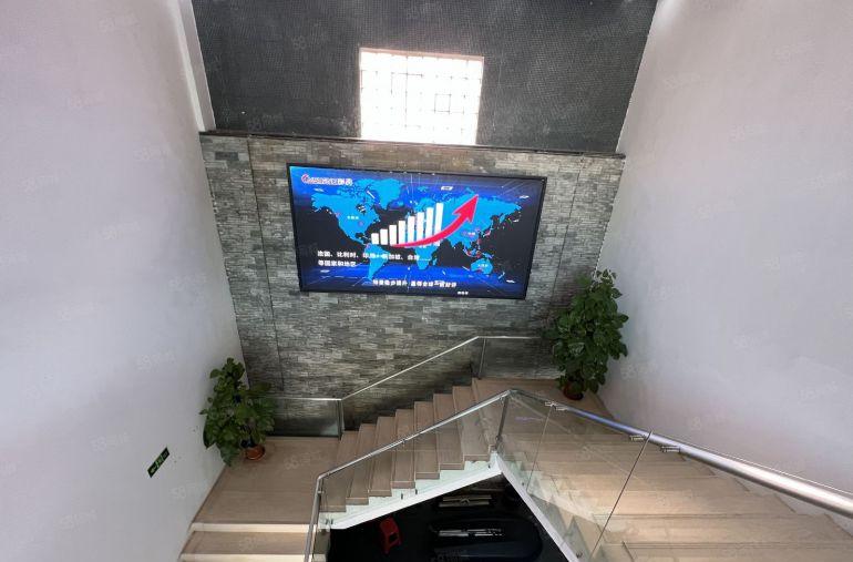 18元租龙岗原房东实际面积1200平花园式厂房仓库出租空地大