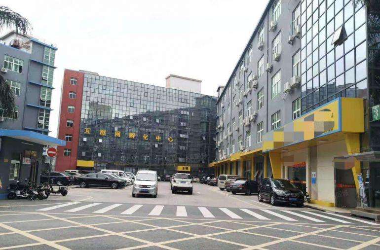 坂田电商园新出600平精装修办公室仓库厂房低价出租