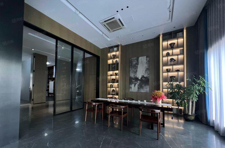 横岗永湖地铁口原房东电商仓库680平方厂房出租带精装修办公室