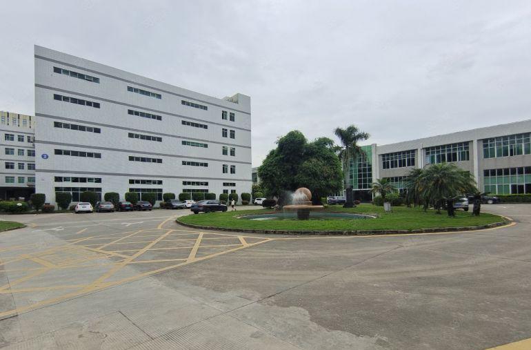 龙岗中心城原房东1楼500平方带精装修办公室厂房仓库出租